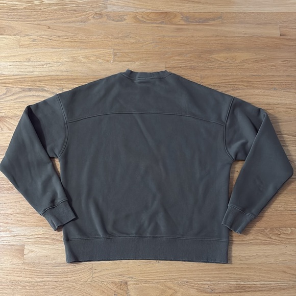 Alphalete Willow Green Classic Crew Crewneck Sweater Sweatshirt Men’s Medium - Picture 7 of 7